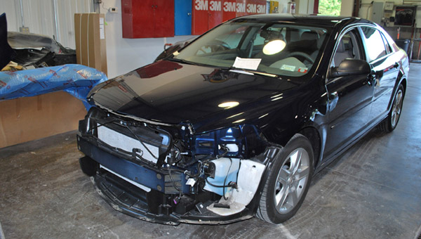 Long Pond Auto Body ; Long Pond Auto Body Long Pond Auto Body, Rochester NY, 585.227.7300